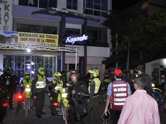 Primero cierres de terrazas que violan el decreto que restringe la pachanga