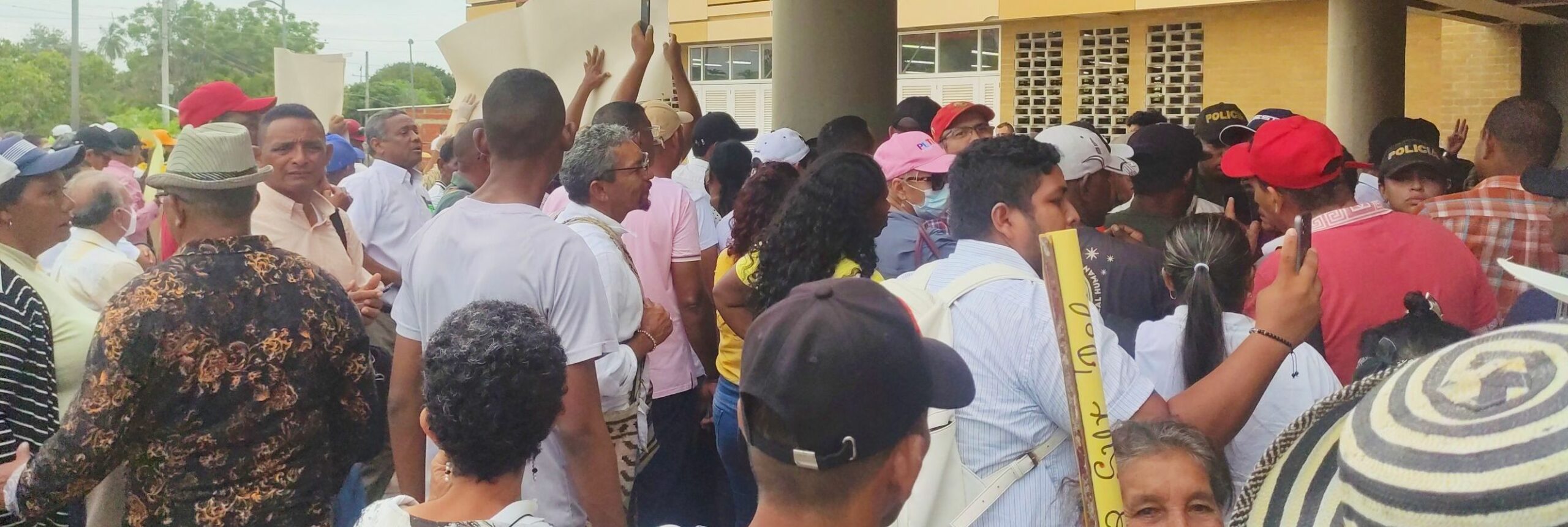 Comisión Accidental Canal del Dique y su accidentada sesión