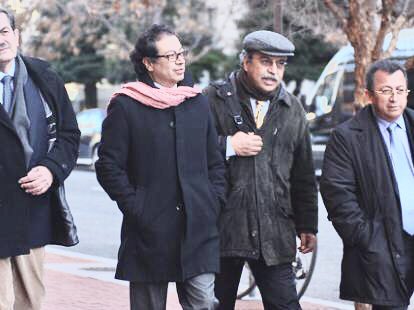 Rafael Barrios Mendivil, Gustavo Petro, Daniel Prado y Carlos Rodríguez, viejos camaradas de Rafael Vergara. Foto de Jorge Rojas Rodriguez. Cortesía.