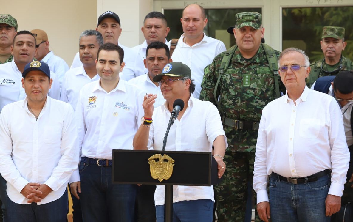 El presidente Petro en San Pablo cuando anunció desmembrar más a la Región Caribe con la creación de otro departamento. Independencia total ¡ahora! Cortesía Prensa Gobernación de Bolívar
