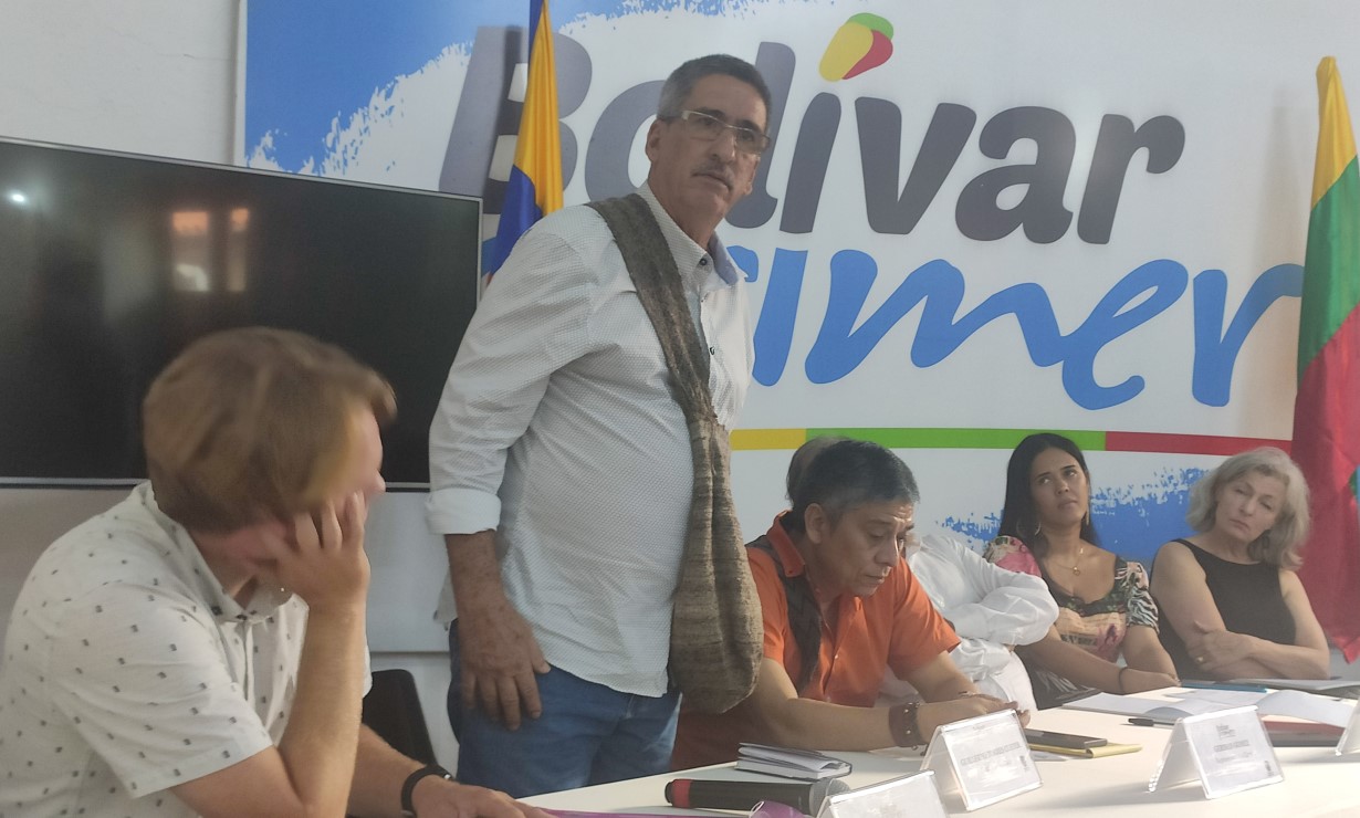 ¡Mera ilusión! Julián Conrado un encantador de serpientes