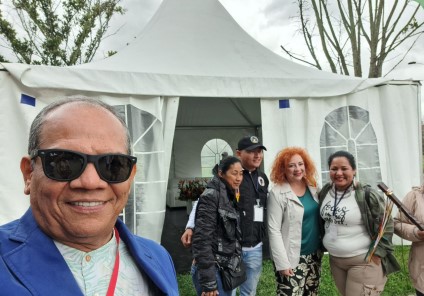 Aquí con la organizadora del evento Lilia Solano, viceministra del Interior para el Diálogo Social