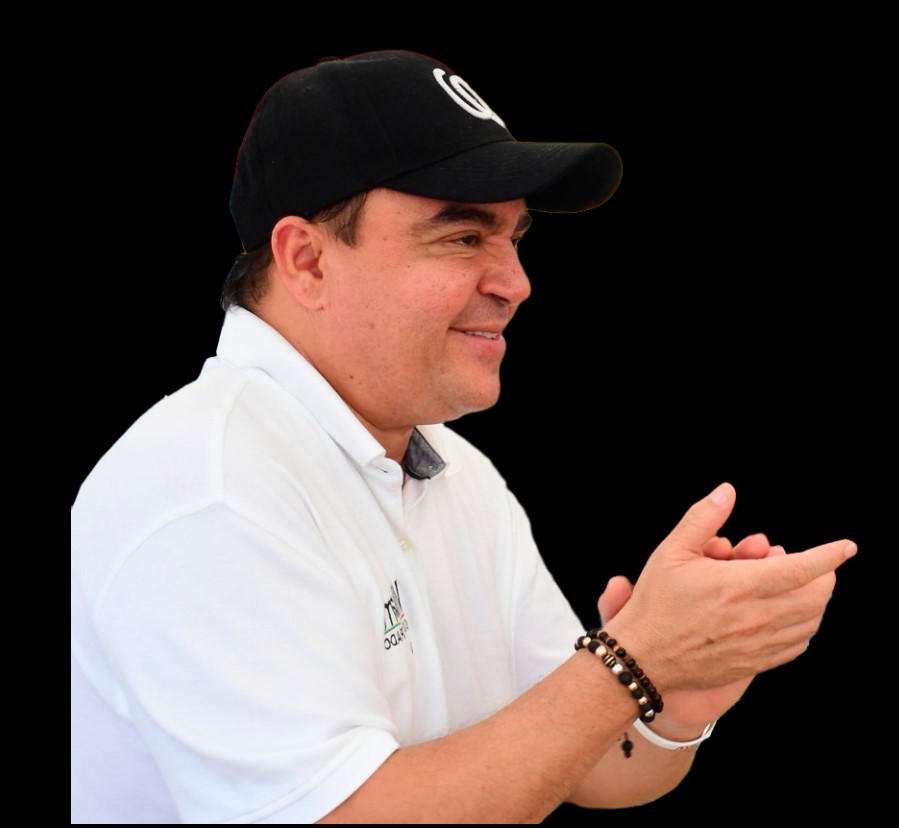 William  García Tirado , nacido en el barrio La María, es uno de los 15 pretendientes de ser el alcalde  de Cartagena con sus Tres Golpes y su segundo intento.