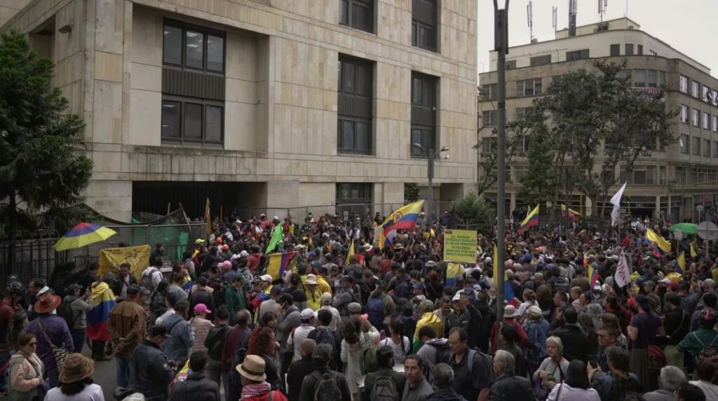 Voto en blanco, tensión y miedo en la Corte recordó la toma del M/19