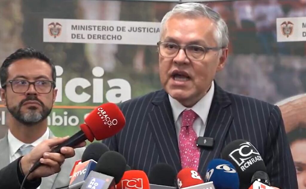 Néstor Iván Osuna Patiño, ministro de Justicia y de Derecho