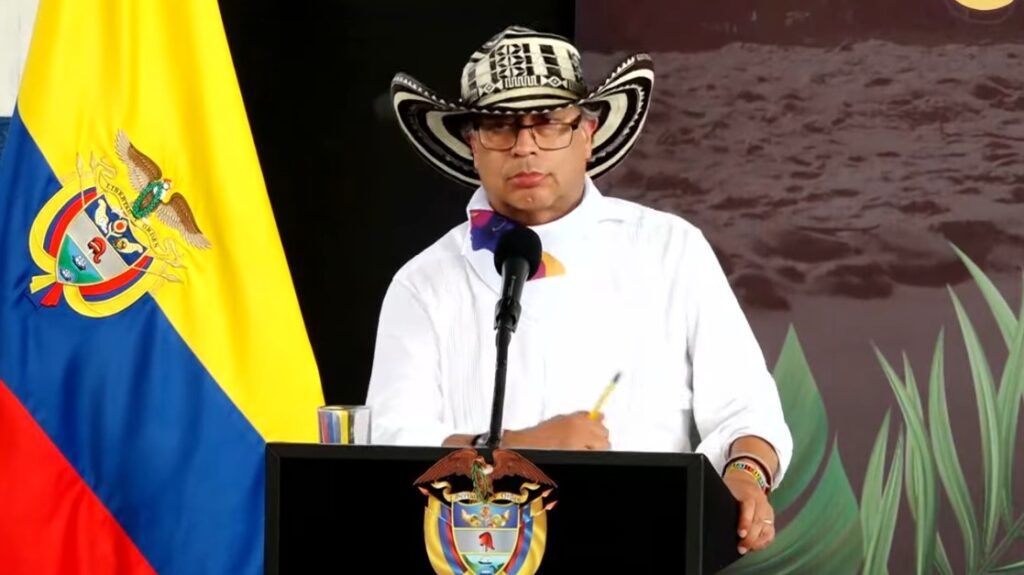 "No soy un tirano. (...) estábamos en la bobería", presidente Petro