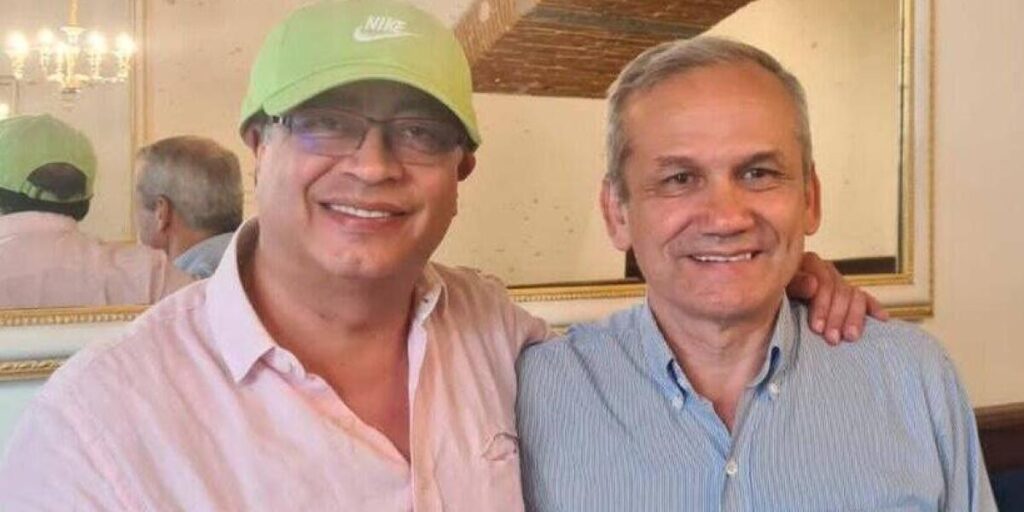 Gustavo Petro y Carlos Ramón González, una llavería de vieja data. Ahora los une el dolor con la UNGRD./X