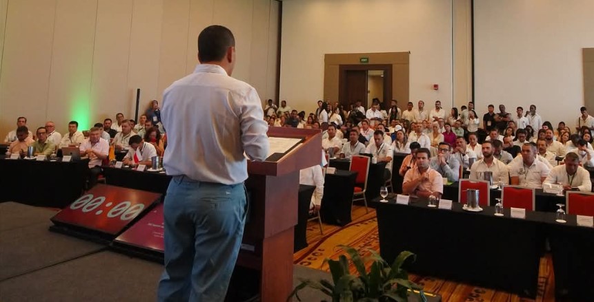 Intervención de Dumek Turbay en el foro dela Liga Caribe