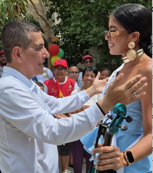La reina de Los Caracoles, el alcalde y una calle