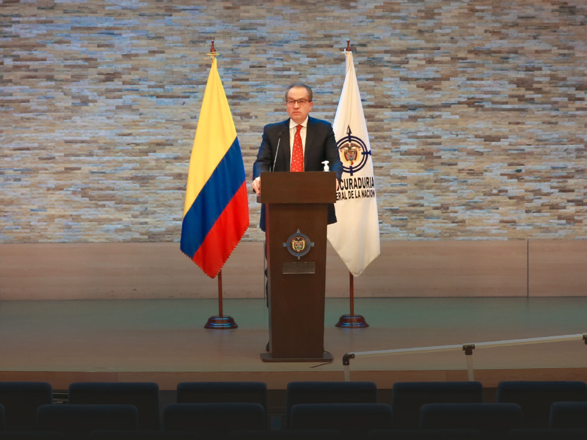 El virus de sobrecostos: $420.000 millones, CGR