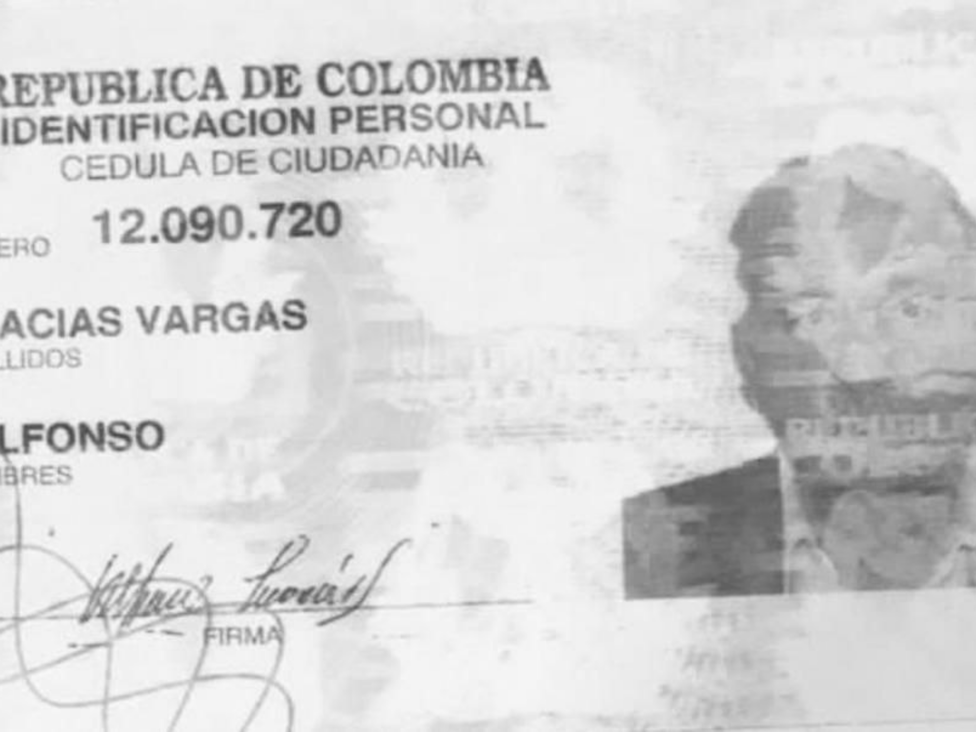 Murió Alfonso Macías, pero no la extinción de sus dominios