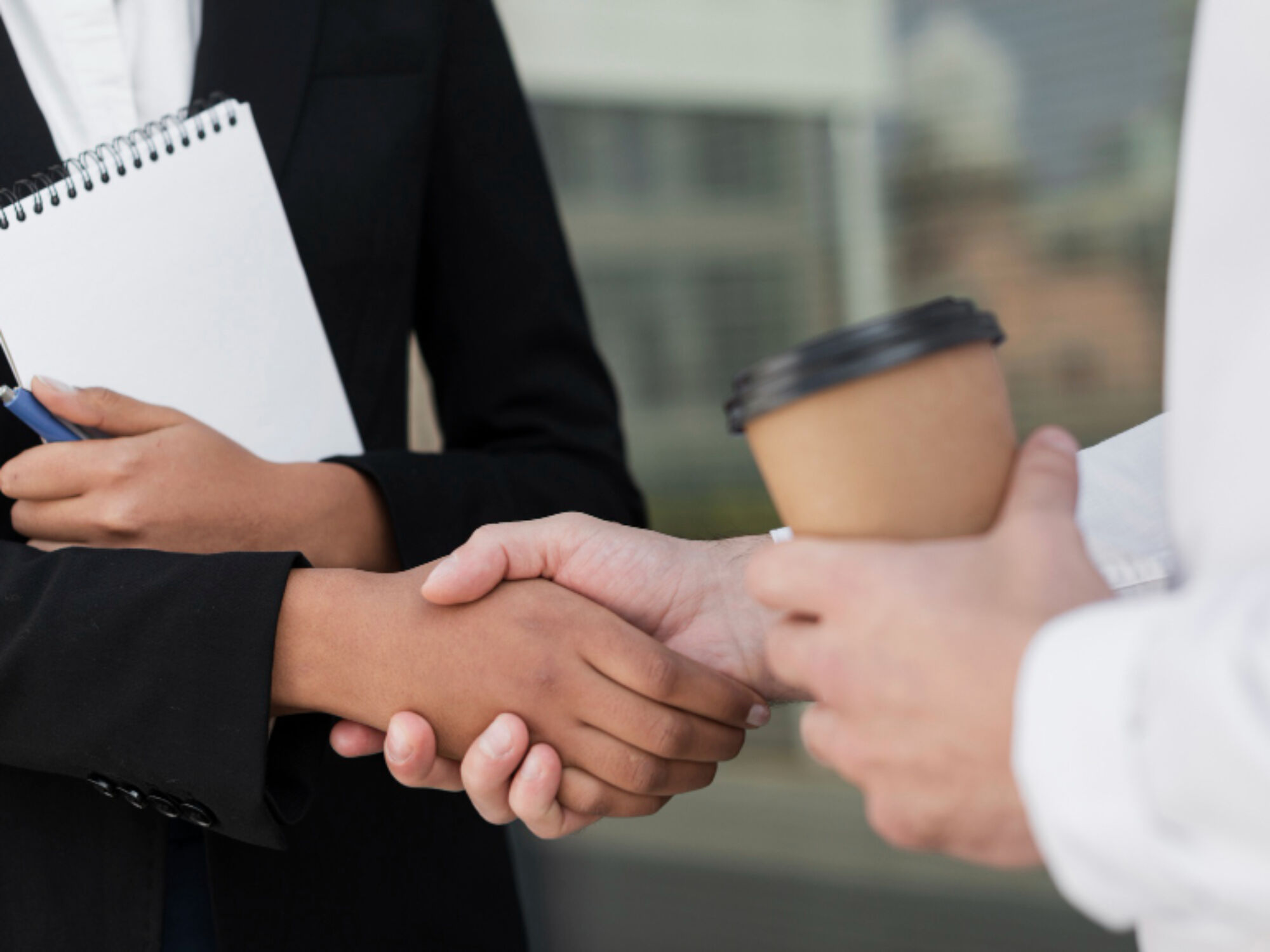 Background Colombia, la firma que protege su acuerdo comercial